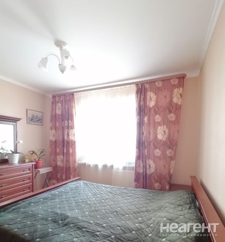 Сдается 2-х комнатная квартира, 59,4 м²