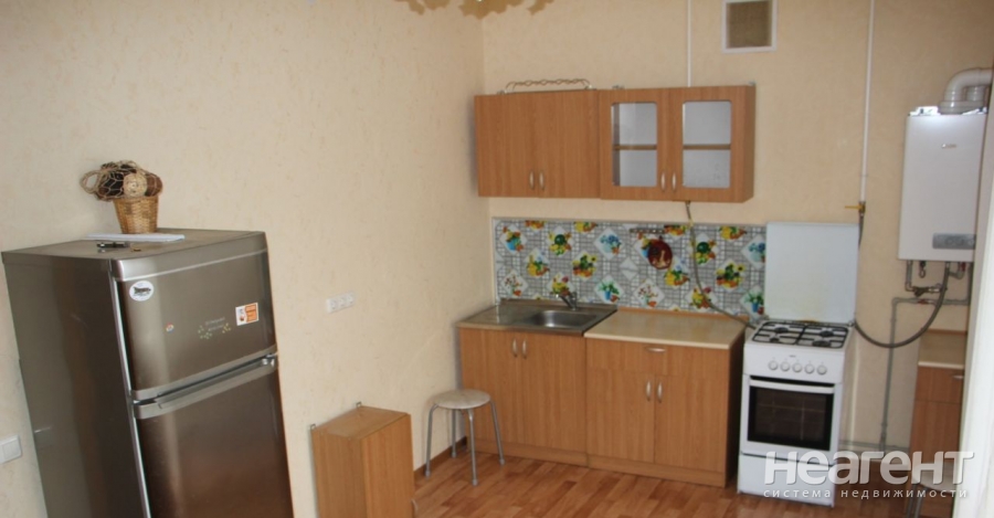 Продается 1-комнатная квартира, 59,6 м²