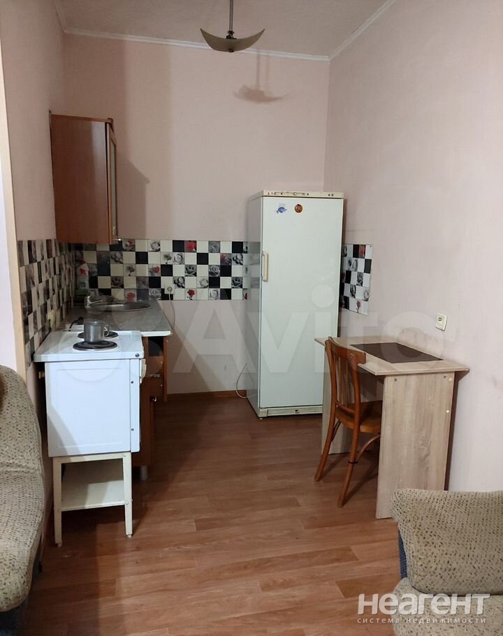 Сдается 1-комнатная квартира, 27 м²