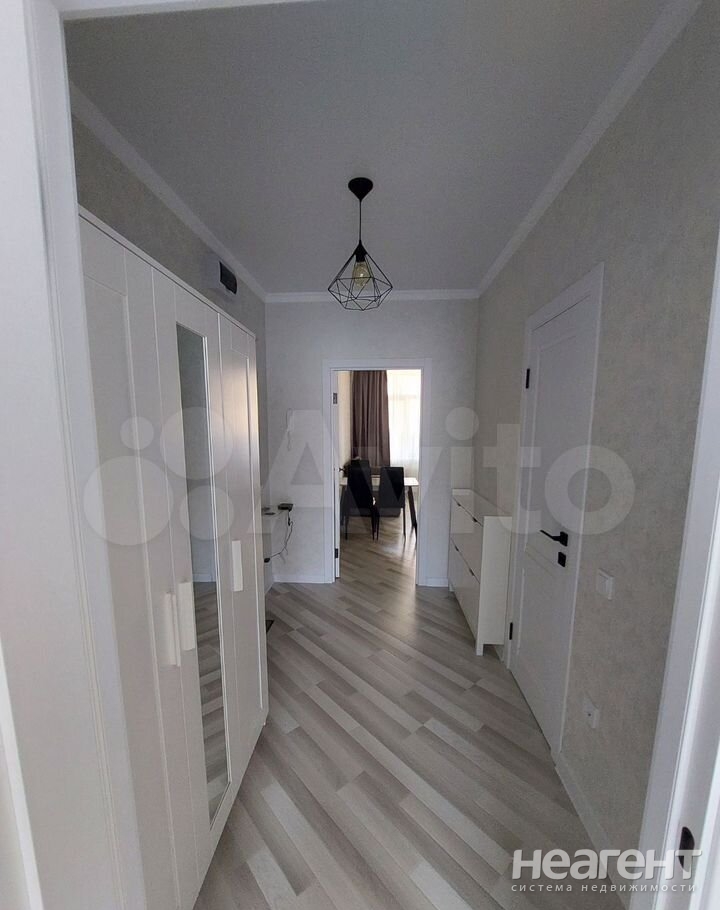 Сдается 1-комнатная квартира, 40,6 м²