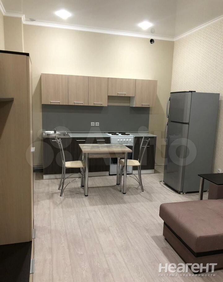 Сдается 2-х комнатная квартира, 56 м²