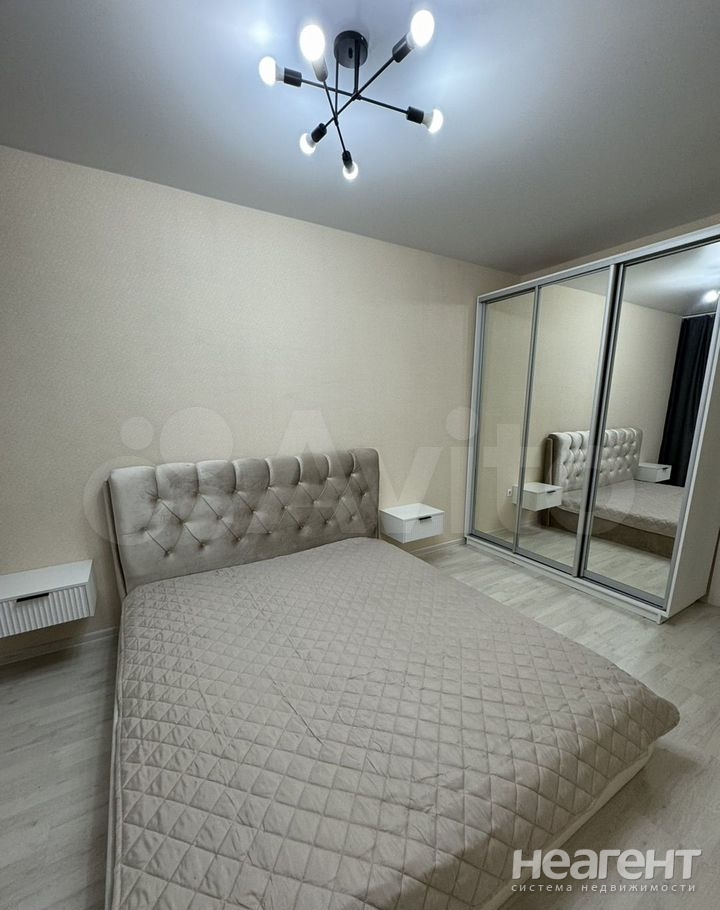 Сдается 2-х комнатная квартира, 62 м²