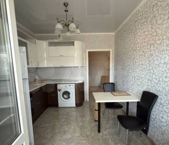 Сдается 1-комнатная квартира, 45 м²