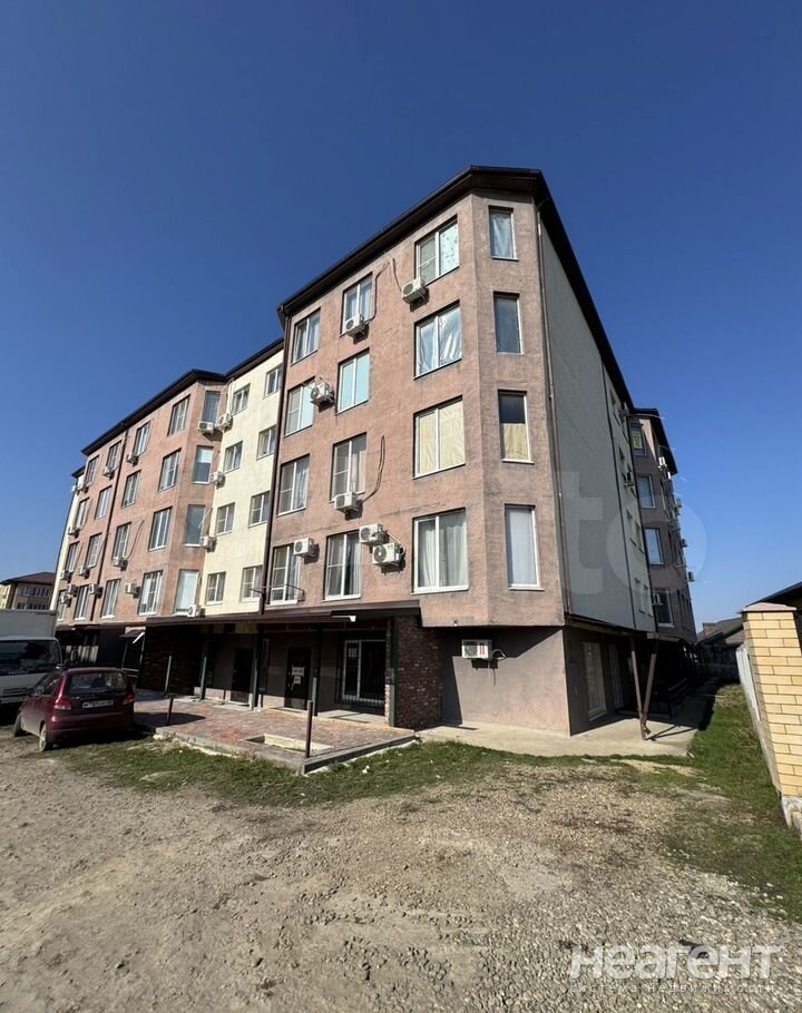 Продается 1-комнатная квартира, 45,6 м²