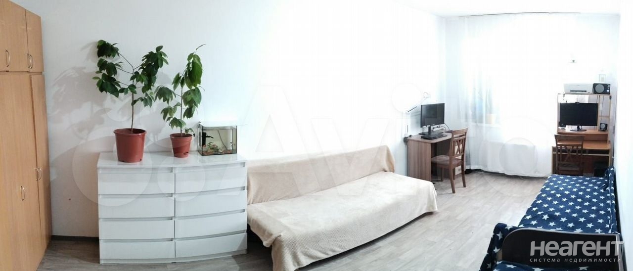 Продается 1-комнатная квартира, 33,9 м²