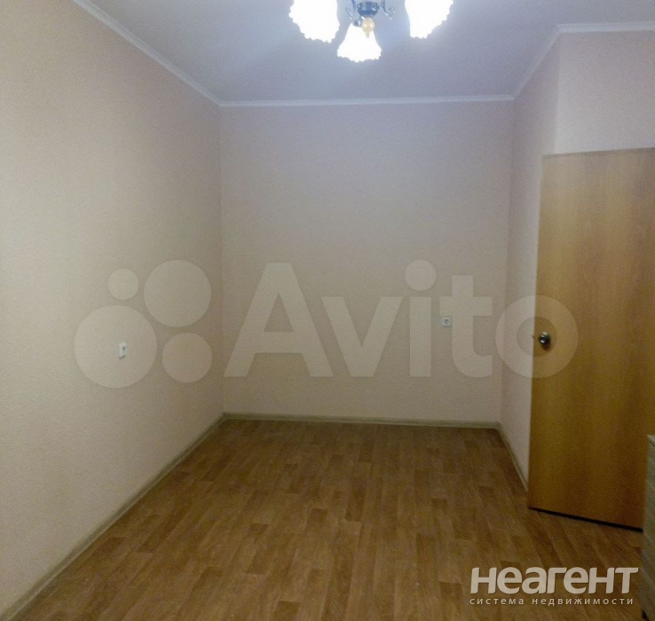 Продается 1-комнатная квартира, 36 м²