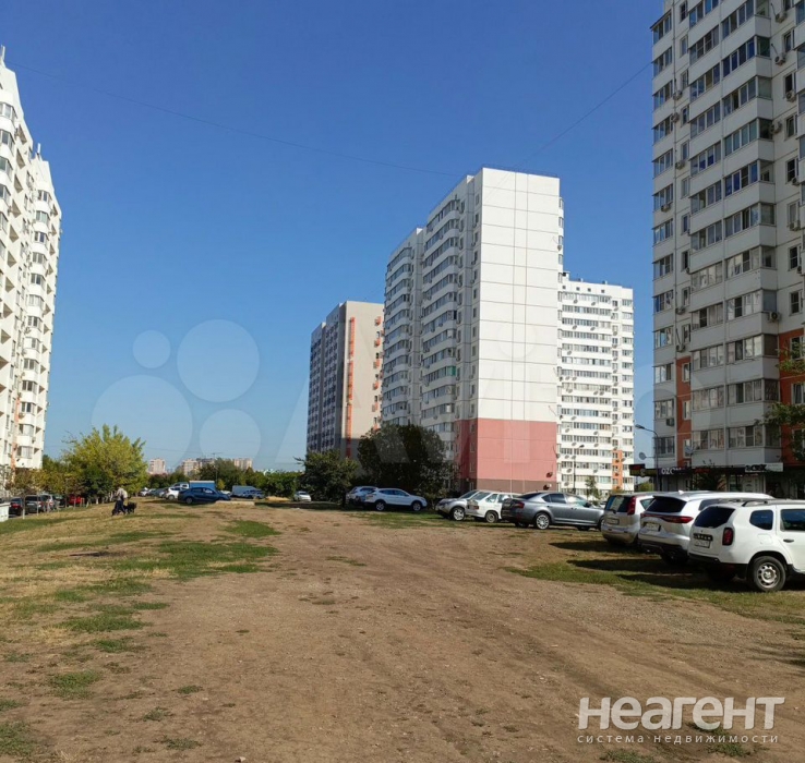 Продается 1-комнатная квартира, 36 м²