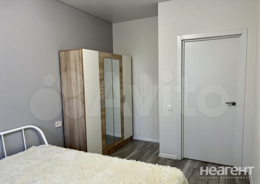 Сдается 1-комнатная квартира, 37 м²