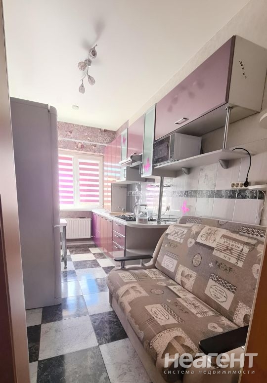 Сдается 1-комнатная квартира, 30 м²