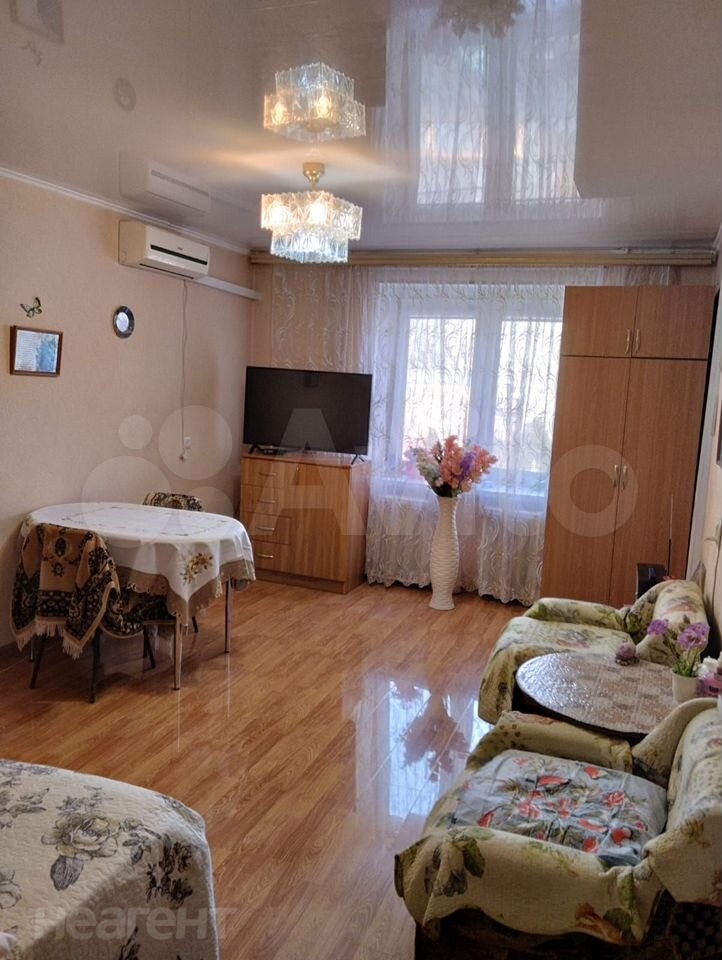 Продается 1-комнатная квартира, 34,3 м²