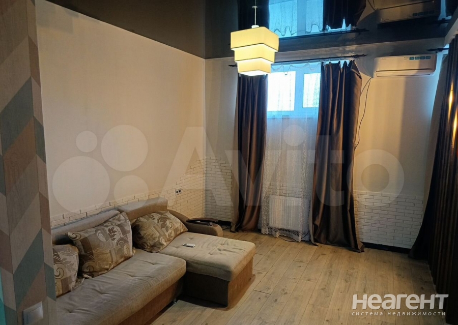 Продается 1-комнатная квартира, 34 м²