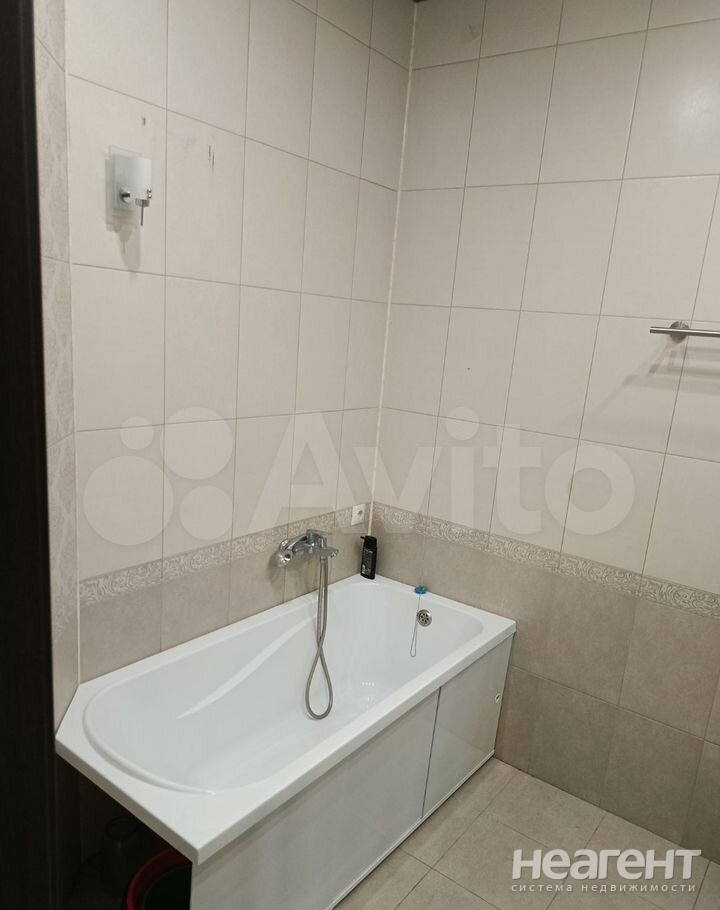 Продается 1-комнатная квартира, 34 м²