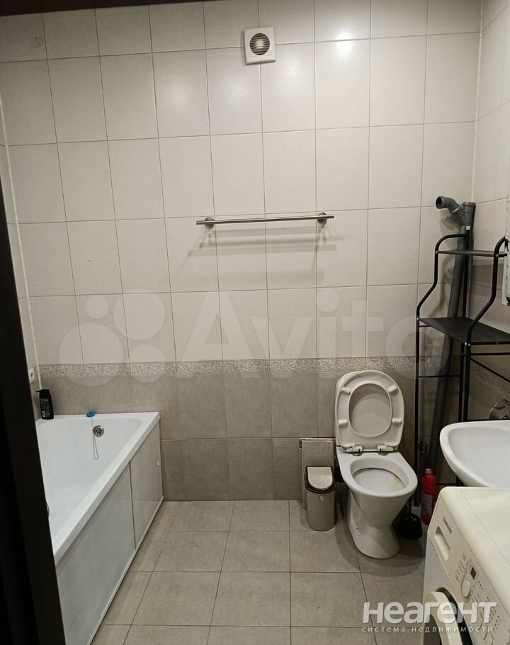 Продается 1-комнатная квартира, 34 м²