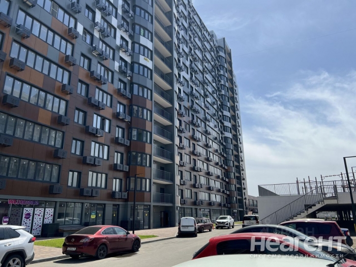 Сдается 1-комнатная квартира, 41 м²