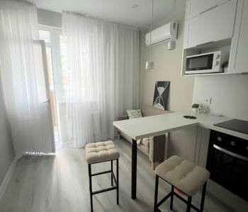 Сдается 1-комнатная квартира, 41 м²