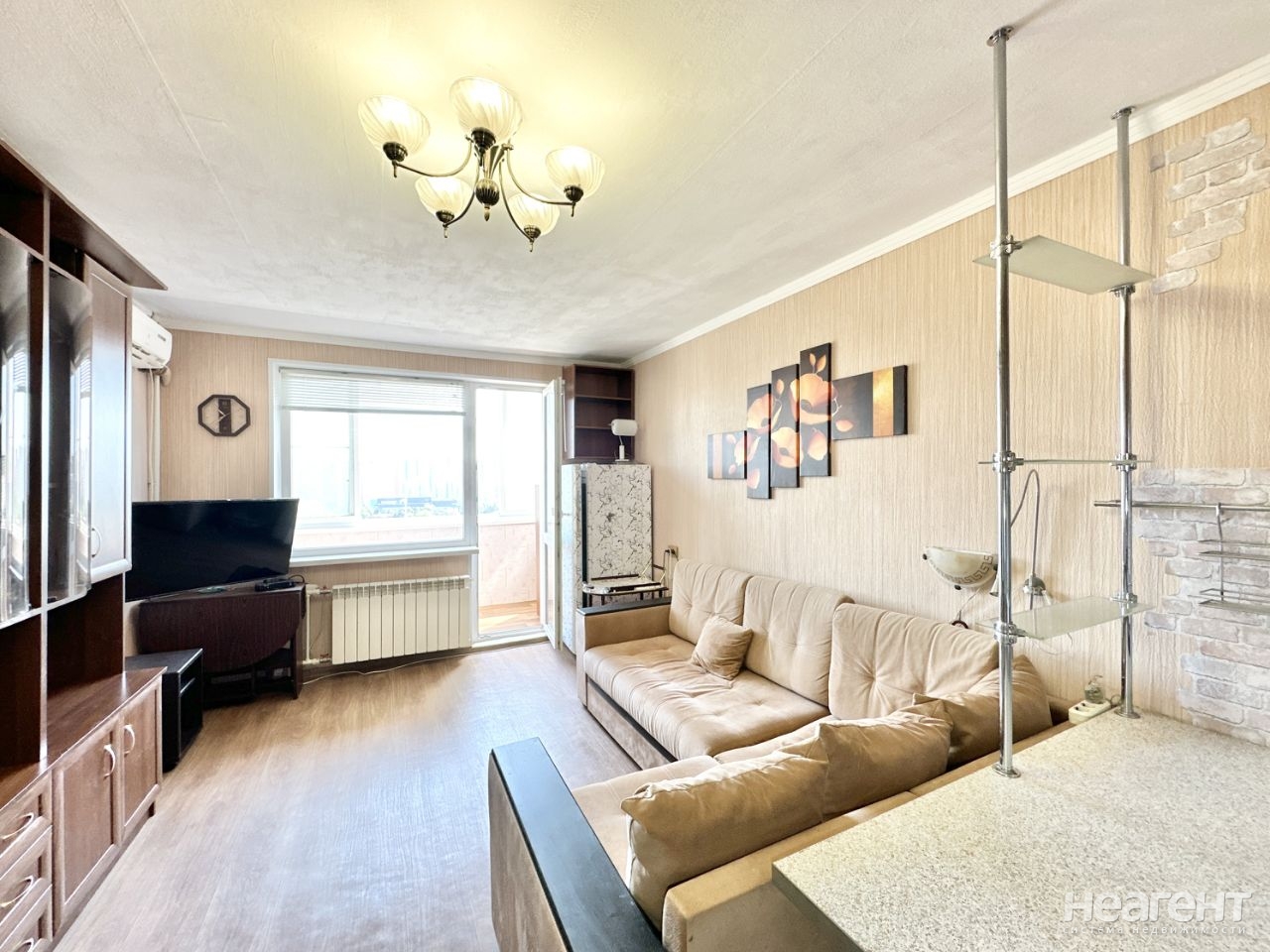 Продается 1-комнатная квартира, 40 м²