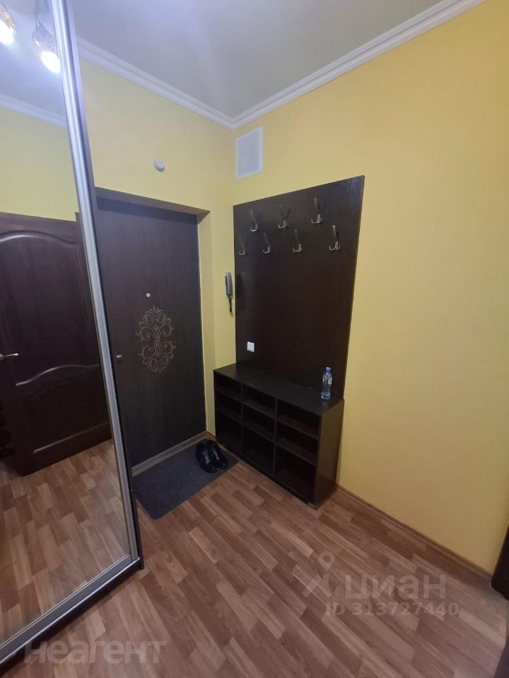 Сдается 1-комнатная квартира, 35 м²