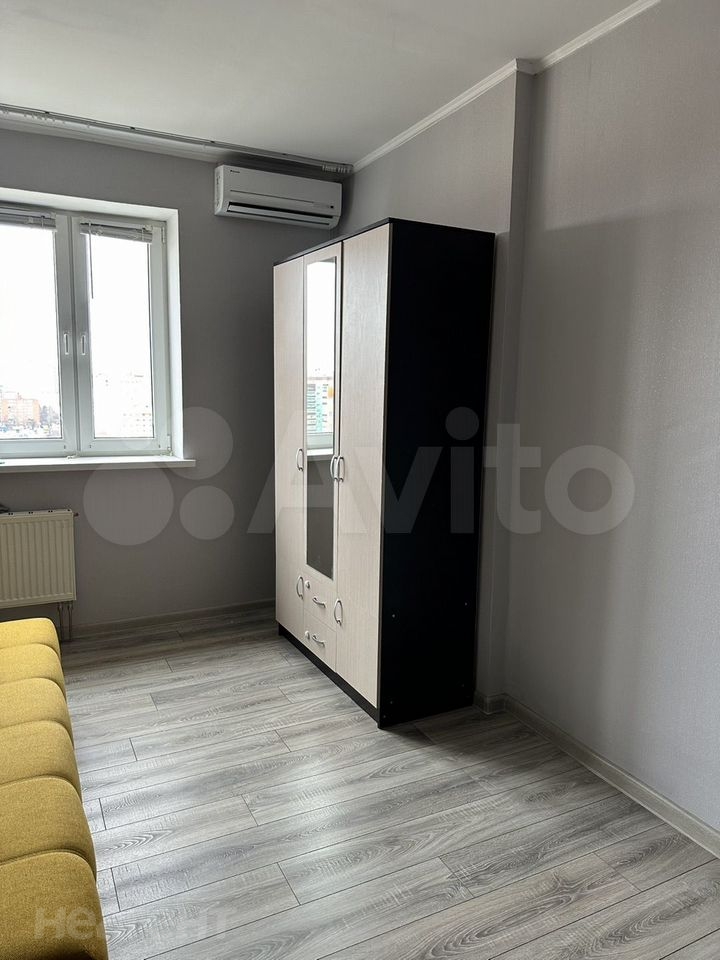 Сдается 1-комнатная квартира, 40,7 м²