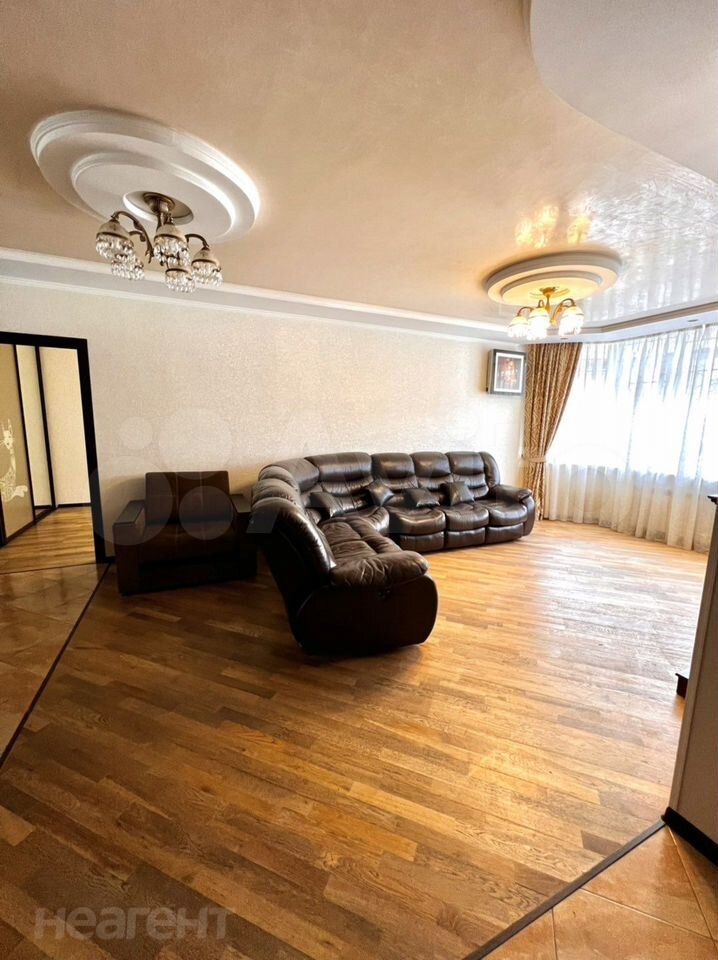 Сдается 2-х комнатная квартира, 70 м²