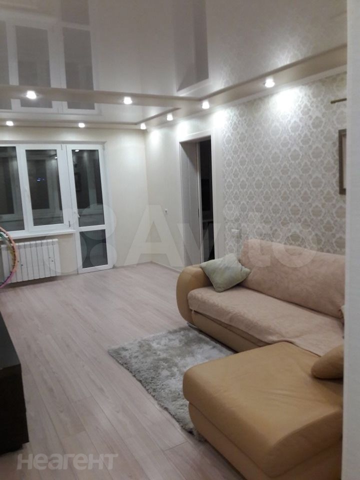 Продается Многокомнатная квартира, 75 м²