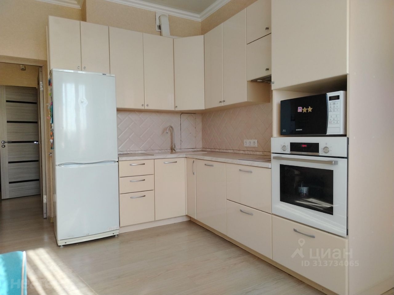 Продается 1-комнатная квартира, 47 м²