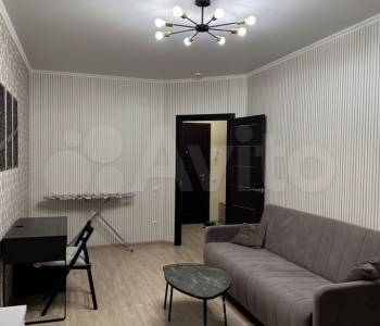 Сдается 1-комнатная квартира, 48 м²