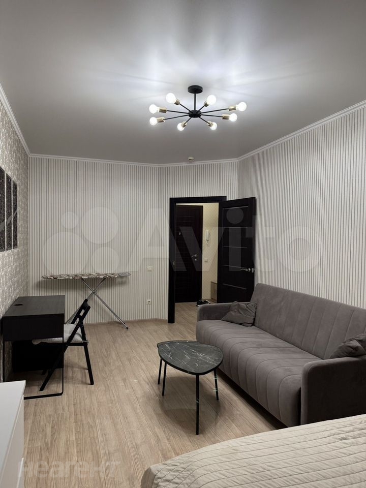 Сдается 1-комнатная квартира, 48 м²