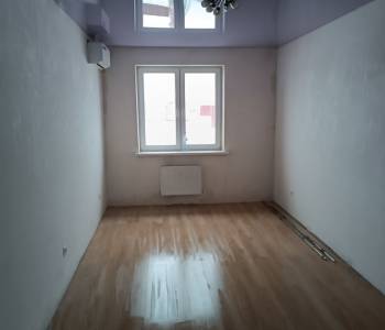 Продается 1-комнатная квартира, 40 м²