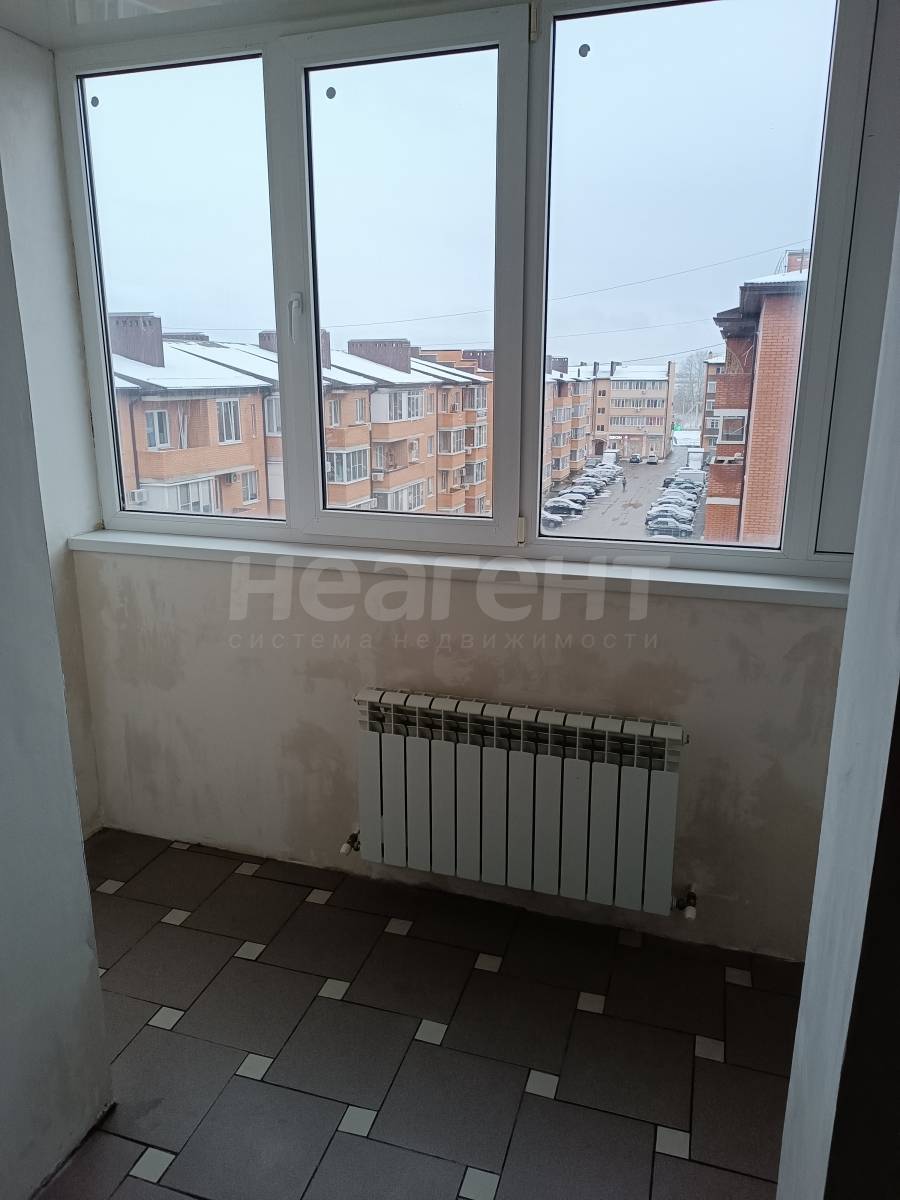 Продается 1-комнатная квартира, 40 м²