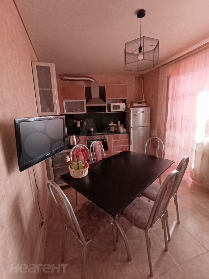 Продается 2-х комнатная квартира, 73,5 м²