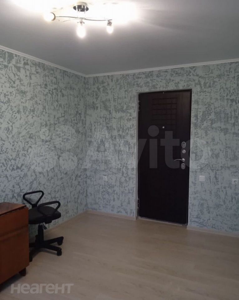 Продается 1-комнатная квартира, 12 м²