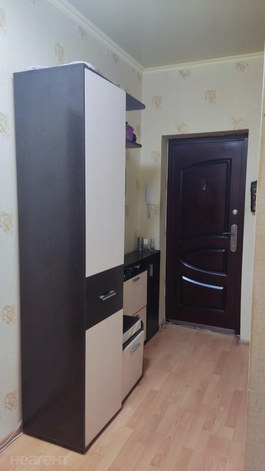 Продается 1-комнатная квартира, 45 м²