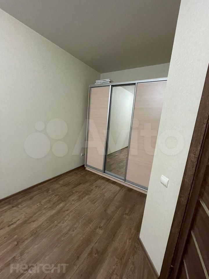 Сдается 1-комнатная квартира, 40 м²