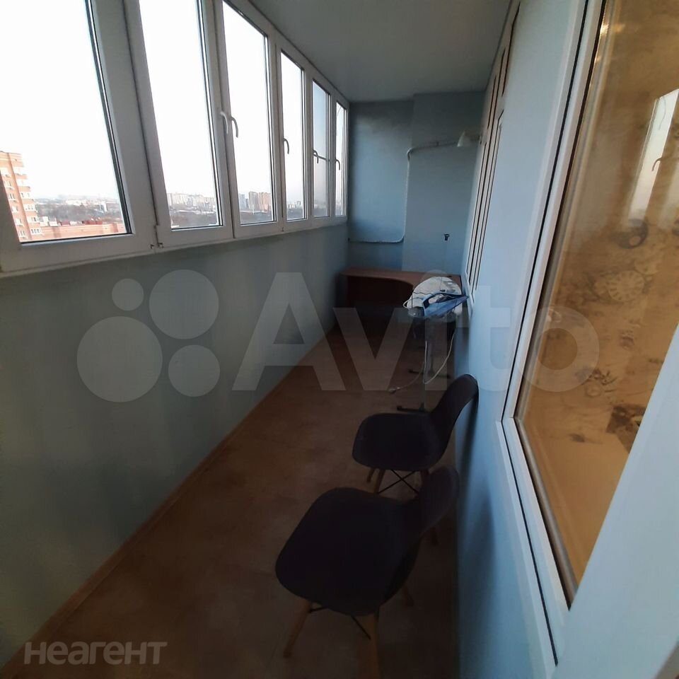 Сдается 1-комнатная квартира, 40 м²