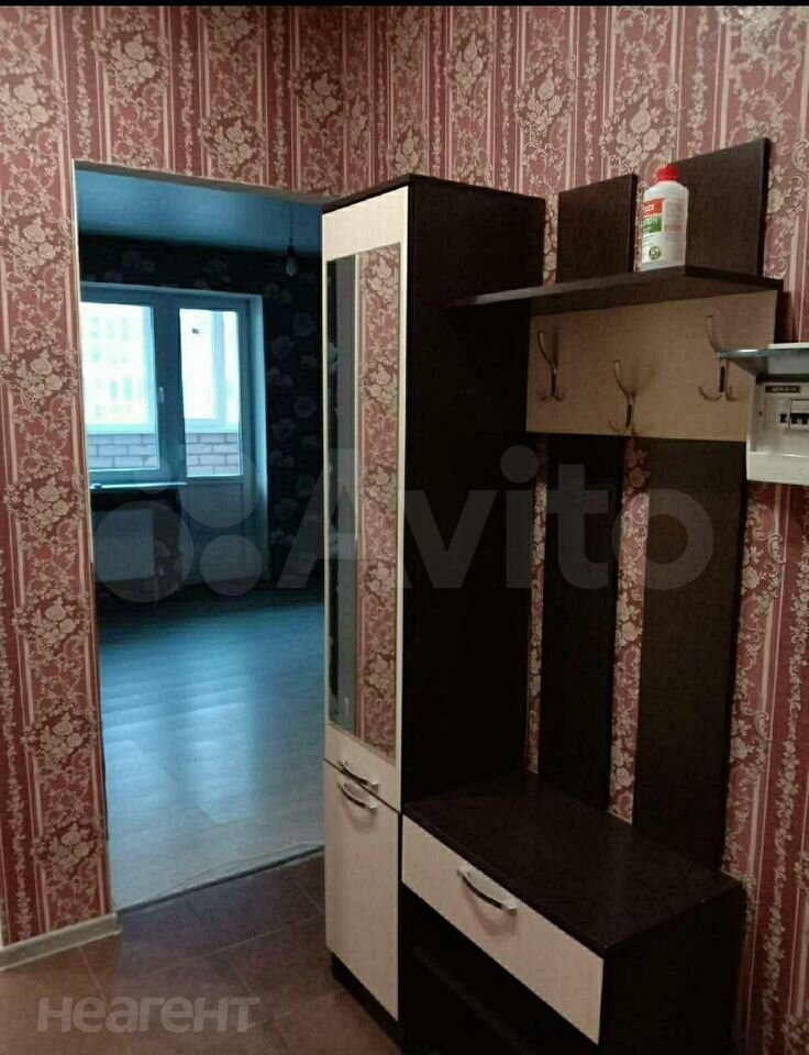 Продается 1-комнатная квартира, 35 м²