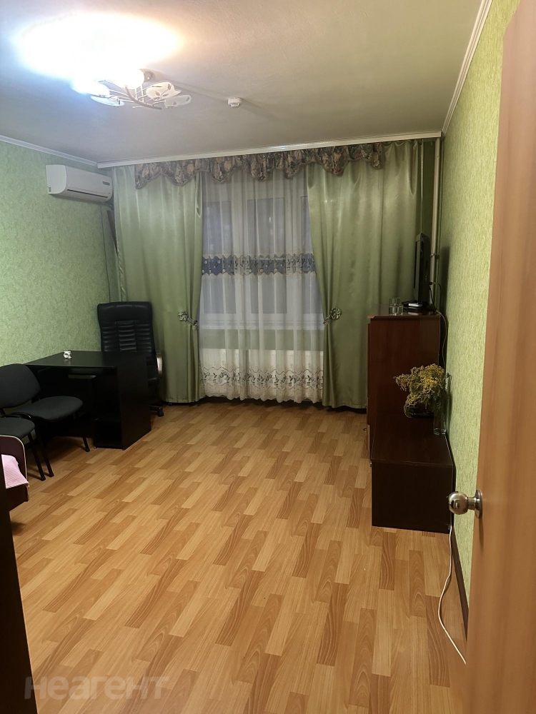 Сдается 2-х комнатная квартира, 64 м²