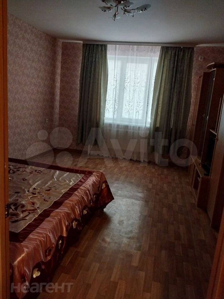 Сдается 1-комнатная квартира, 44 м²