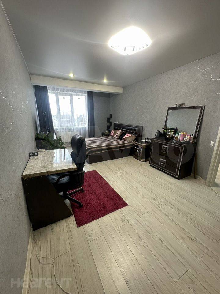 Продается 1-комнатная квартира, 40 м²