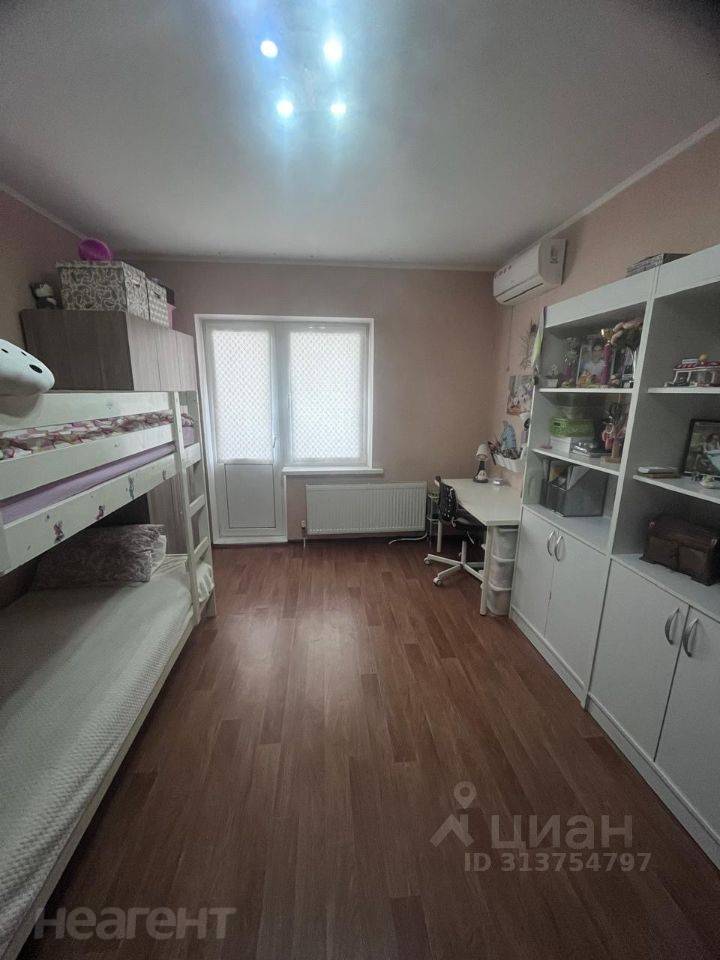 Продается 2-х комнатная квартира, 71 м²