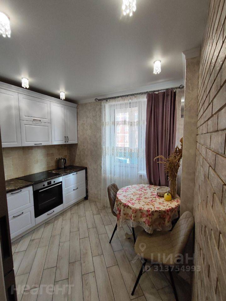 Сдается 2-х комнатная квартира, 45 м²