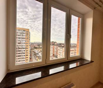 Продается 1-комнатная квартира, 52 м²