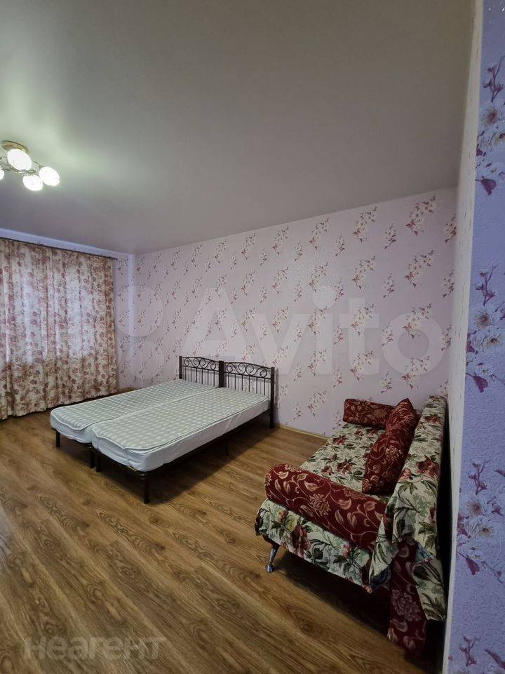 Сдается 1-комнатная квартира, 38 м²