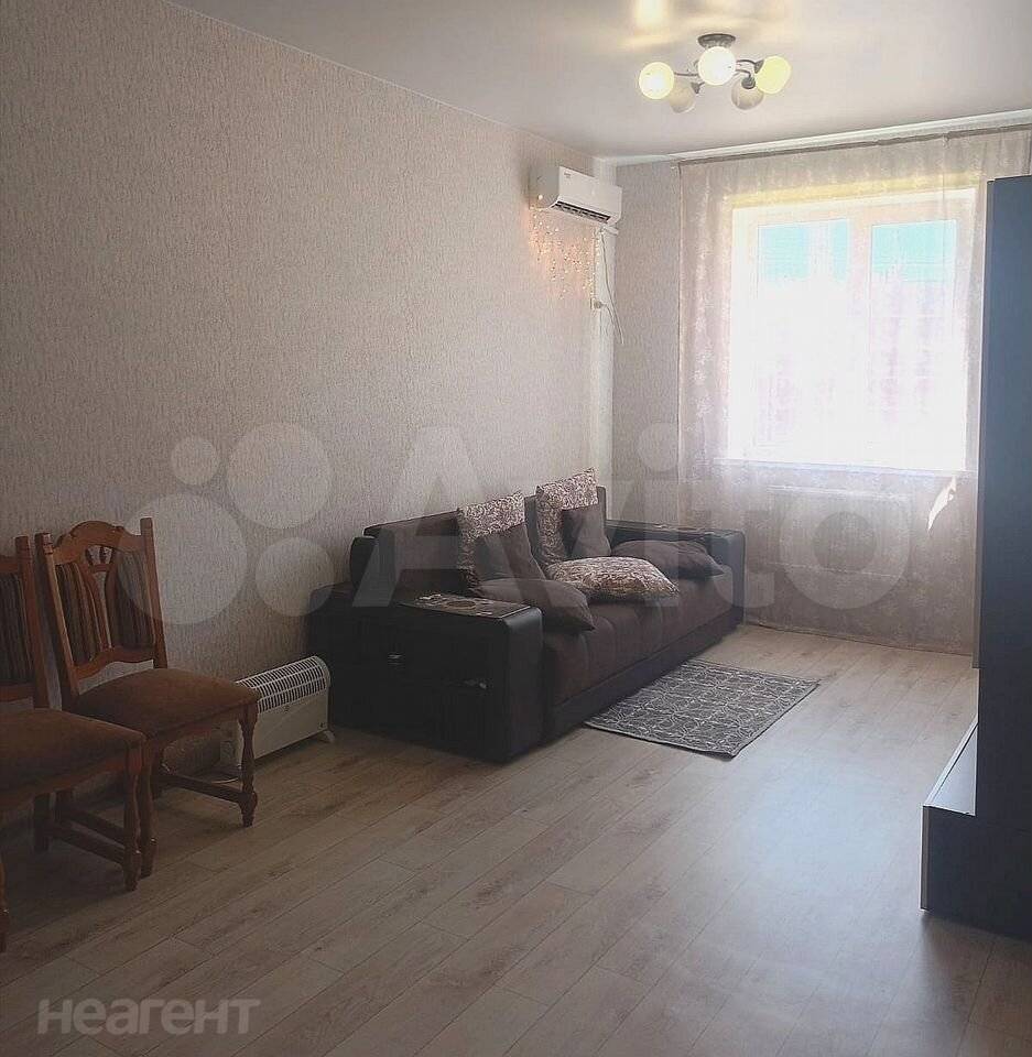 Продается 1-комнатная квартира, 33,8 м²