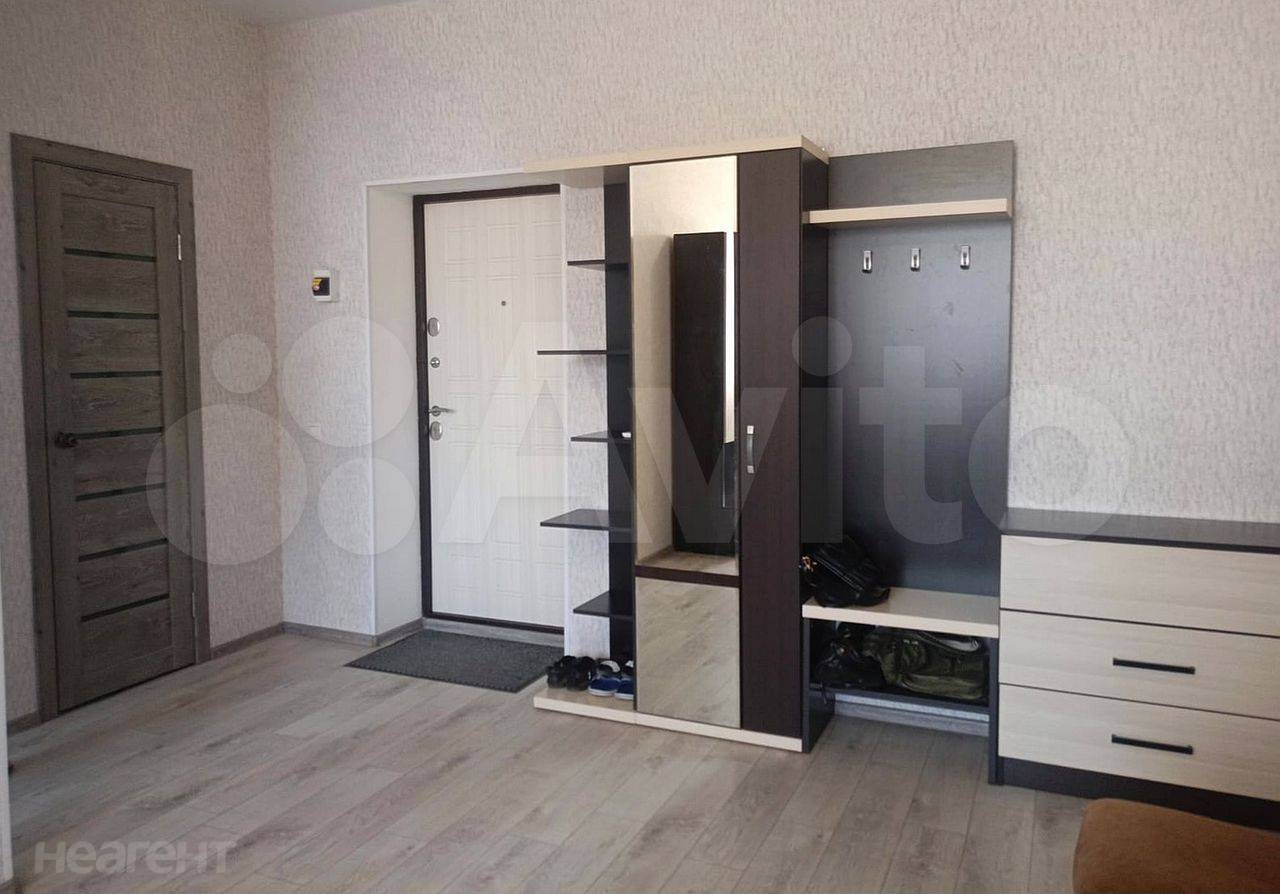 Продается 1-комнатная квартира, 33,8 м²