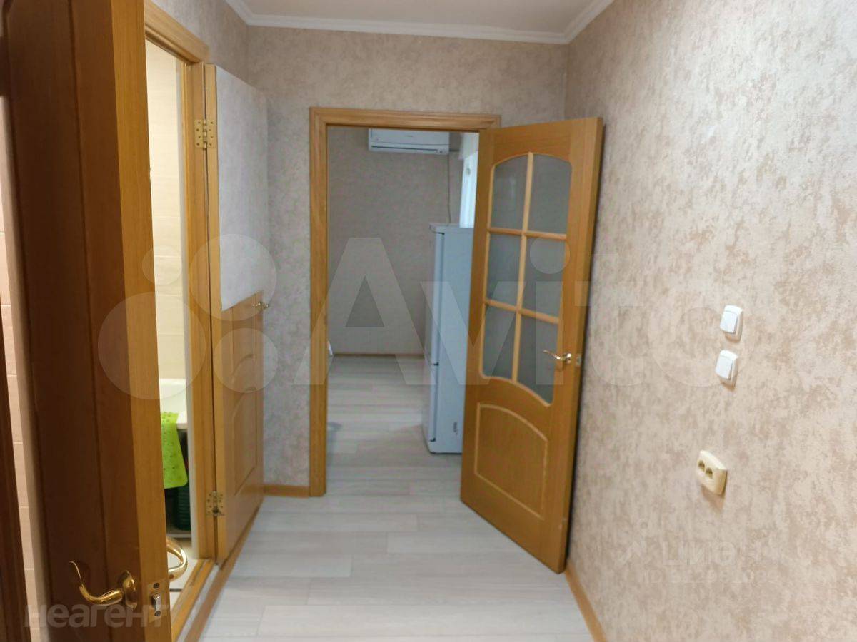 Продается 1-комнатная квартира, 37,8 м²