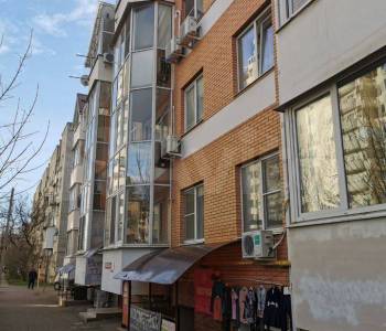 Продается 1-комнатная квартира, 30,5 м²