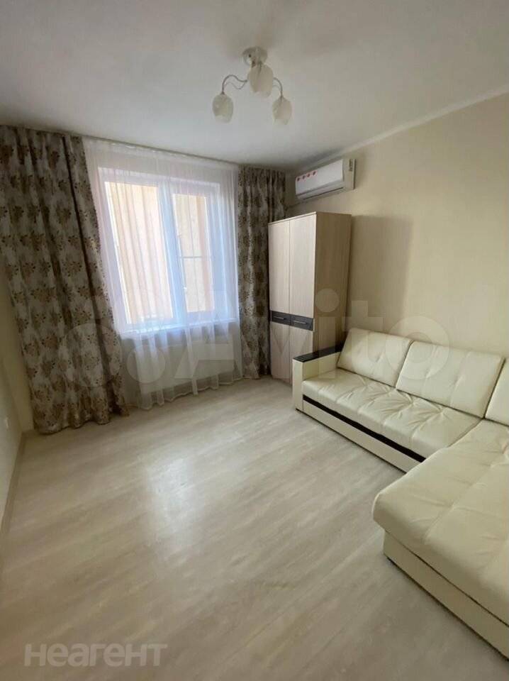 Сдается 1-комнатная квартира, 33,8 м²