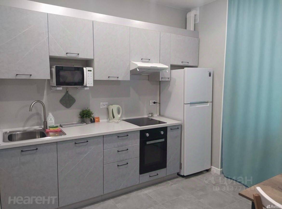 Сдается 1-комнатная квартира, 36 м²