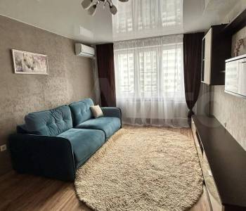 Сдается 1-комнатная квартира, 38 м²