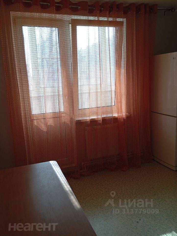 Сдается 1-комнатная квартира, 39,9 м²